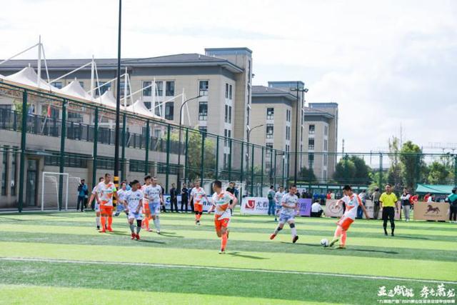 利拉德复出空砍28分 步行者大胜4-2淘汰雄鹿