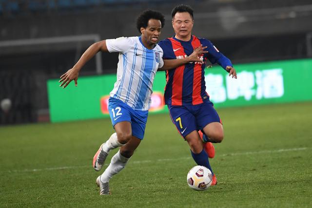 库里27+7+9希尔德关键三分 勇士力克绿军5连胜