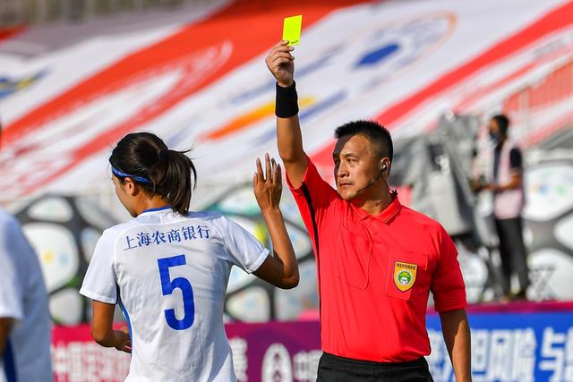 詹姆斯29+8+9浓眉27+25+5+7 湖人力克森林狼